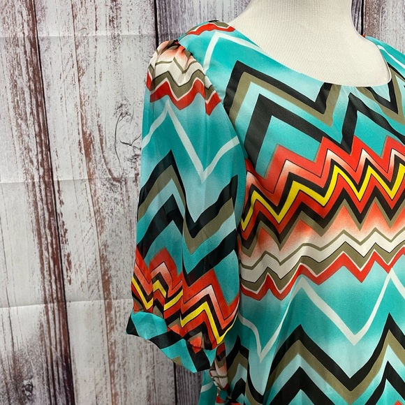 Rachel Kate Blue and Orange Chevron Shift Mini Dress Short Sleeve Size M #4029 - Picture 3 of 10
